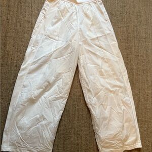 Lululemon tennis wide leg pants size 4